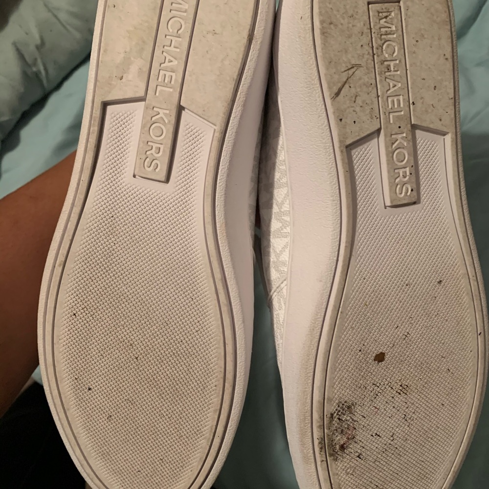 Shoes - Picture 3 of 5